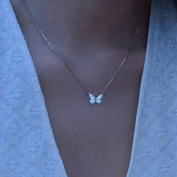 [Limited Edition] Luminous Dream Purple Butterfly Necklace