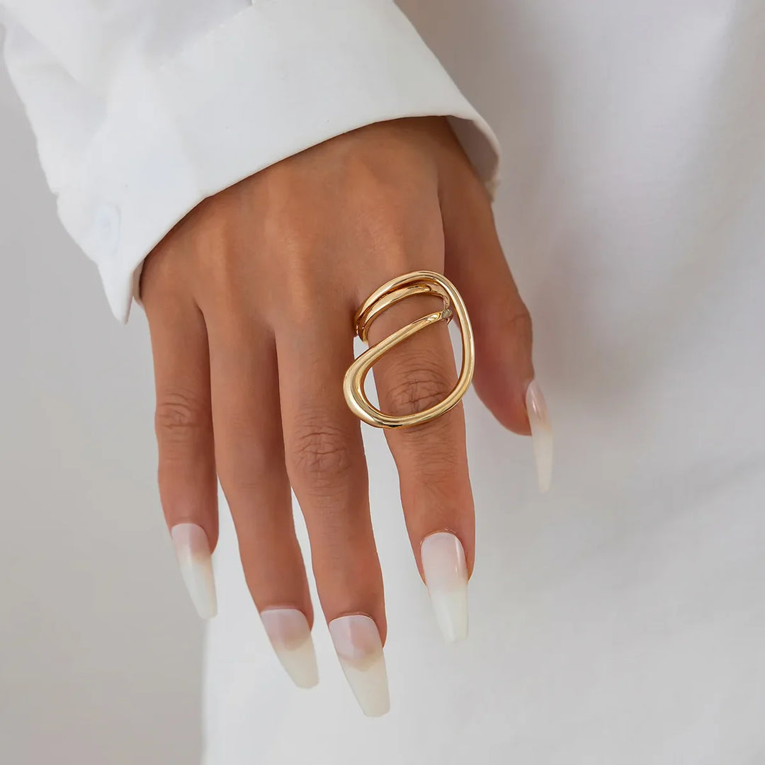Scarlett | Bangles and Rings