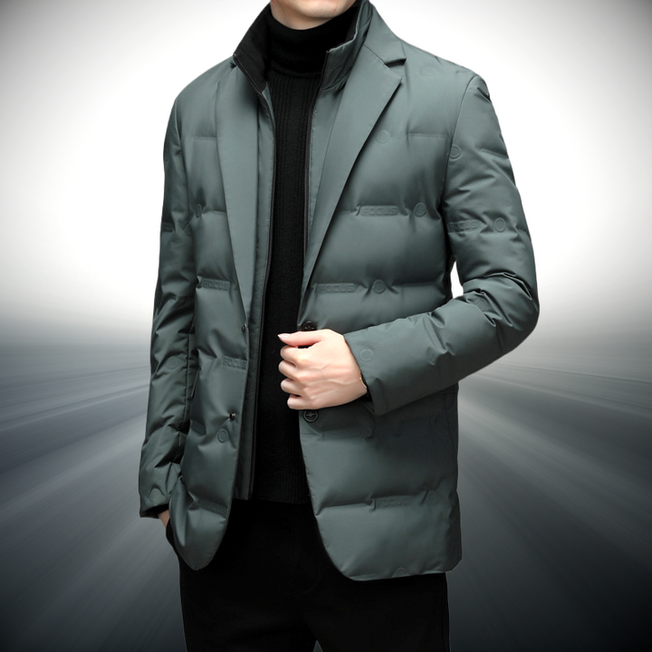 Finn | Sharp Focus Urban Windbreaker